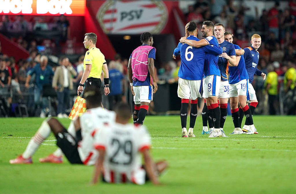 周二017欧冠激战：PSV埃因霍温难挡那不勒斯锋芒，比分预测揭晓！